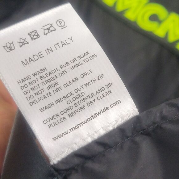 MCM Men's Flo Black Nylon Rubber Logo Parka Windbreaker Jacket Oversized Medium - Picture 9 of 14